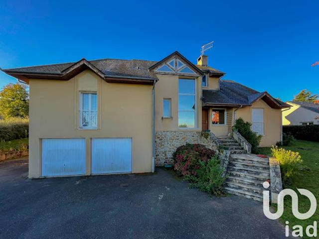 Vente Maison 7 pièces 188 m2 Rignac