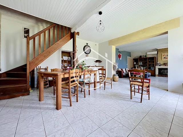 Vente Maison 7 pièces 188 m2 Sainte Terre