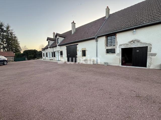 Vente Maison 7 pièces 188 m2 Saulieu
