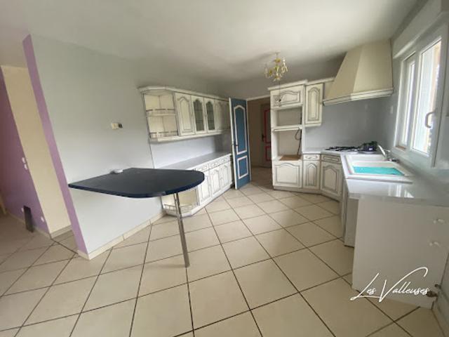 Vente Maison 7 pièces 188 m2 Thil Manneville