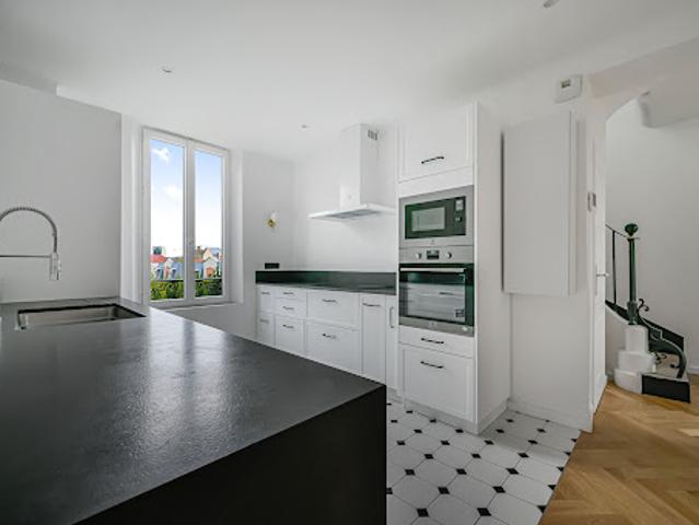 Vente Maison 7 pièces 188.12 m2 Clamart