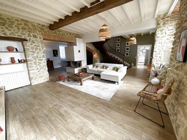 Vente Maison 7 pièces 189 m2 Marciac