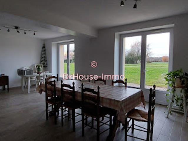 Vente Maison 7 pièces 189 m2 Montierchaume