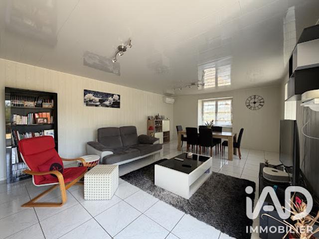 Vente Maison 7 pièces 189 m2 Airvault