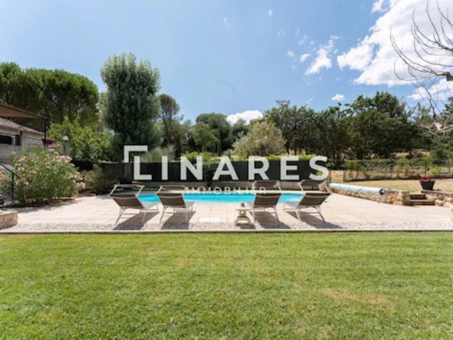 Vente Maison 7 pièces 189 m2 Aix en Provence