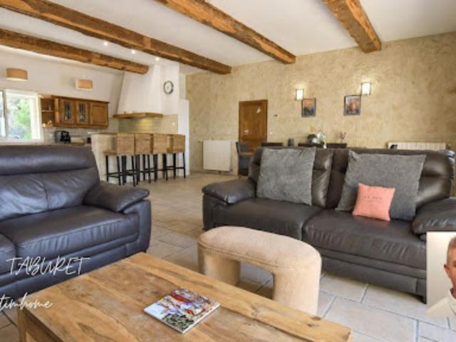 Vente Maison 7 pièces 189 m2 Cassagnes