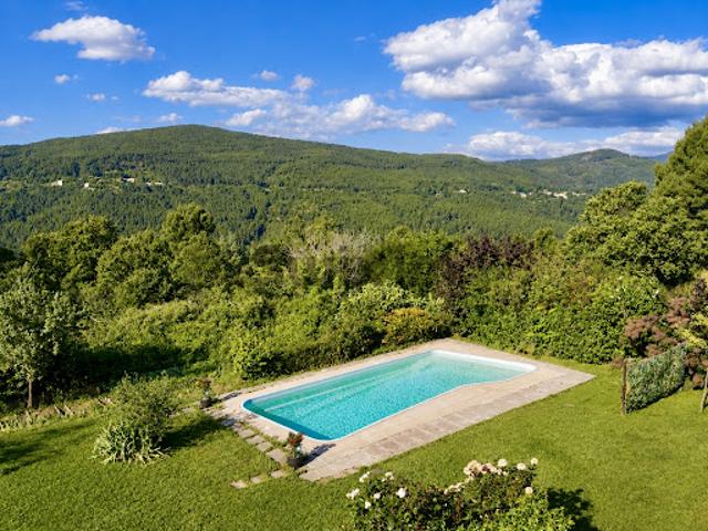 Vente Maison 7 pièces 189 m2 Portes