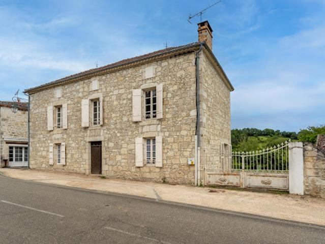 Vente Maison 7 pièces 189 m2 Saint Maurin