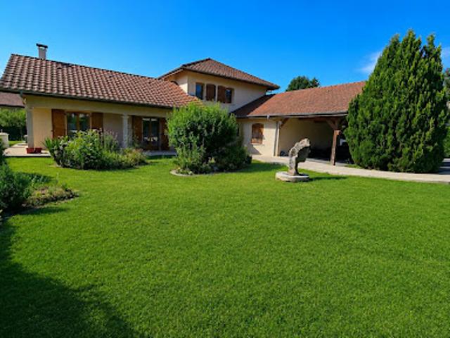 Vente Maison 7 pièces 189.65 m2 Lully