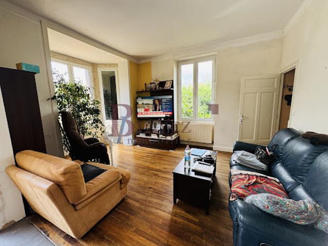 Vente Maison 7 pièces 189.63 m2 Saint Priest de Gimel