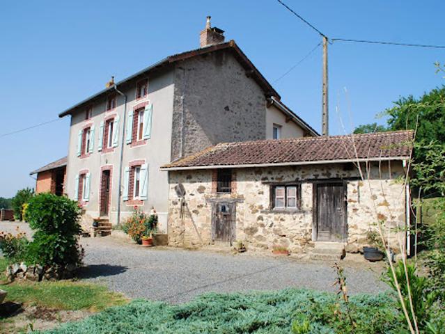 Vente Maison 7 pièces 180 m2 Meilhac