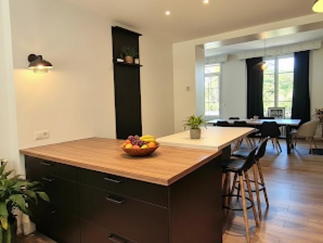 Vente Maison 7 pièces 180 m2 Morestel