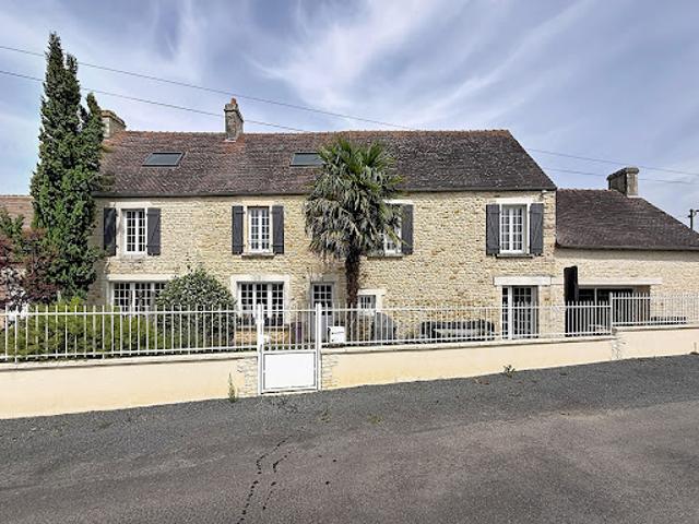 Vente Maison 7 pièces 180 m2 Falaise
