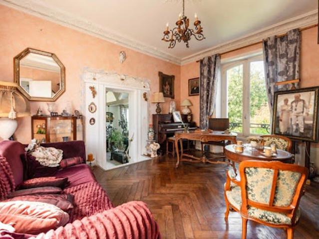 Vente Maison 7 pièces 180 m2 Guingamp