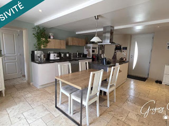 Vente Maison 7 pièces 180 m2 Jort