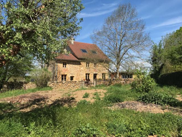 Vente Maison 7 pièces 180 m2 La Clayette