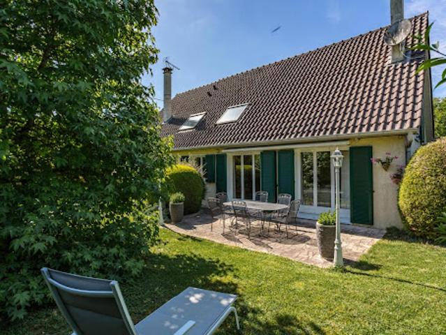 Vente Maison 7 pièces 180 m2 La Queue en Brie