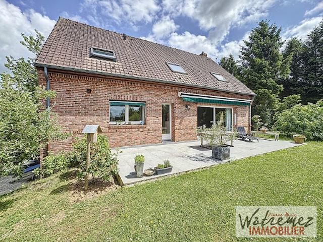 Vente Maison 7 pièces 180 m2 Le Cateau Cambrésis