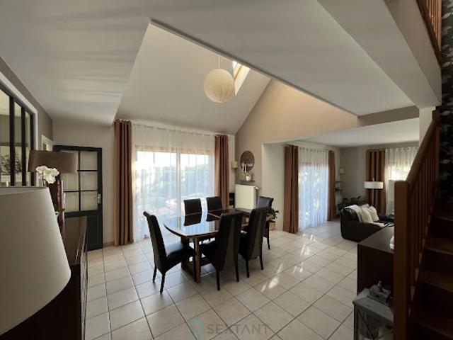 Vente Maison 7 pièces 180 m2 Sainte Marguerite sur Duclair