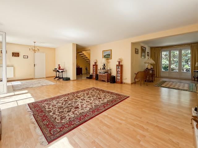 Vente Maison 7 pièces 180 m2 Servon