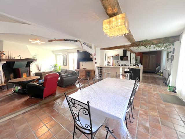 Vente Maison 7 pièces 180 m2 Verfeil