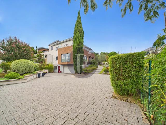 Vente Maison 7 pièces 180 m2 Verrieres le buisson
