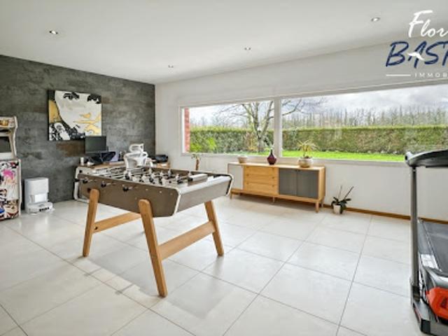 Vente Maison 7 pièces 180 m2 Vicq