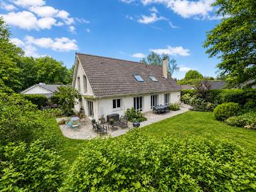 Vente Maison 7 pièces 180.4 m2 Santeny