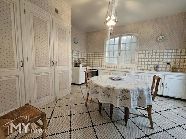 Vente Maison 7 pièces 180.84 m2 Pineuilh