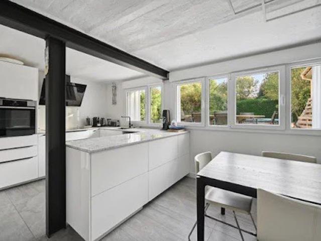 Vente Maison 7 pièces 181.3 m2 La Celle Saint Cloud