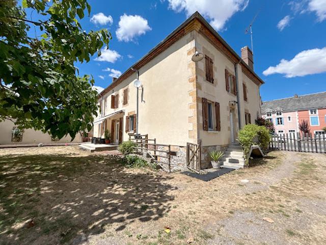 Vente Maison 7 pièces 181.82 m2 Bezenet