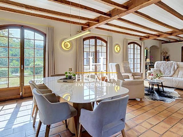 Vente Maison 7 pièces 182 m2 Arques