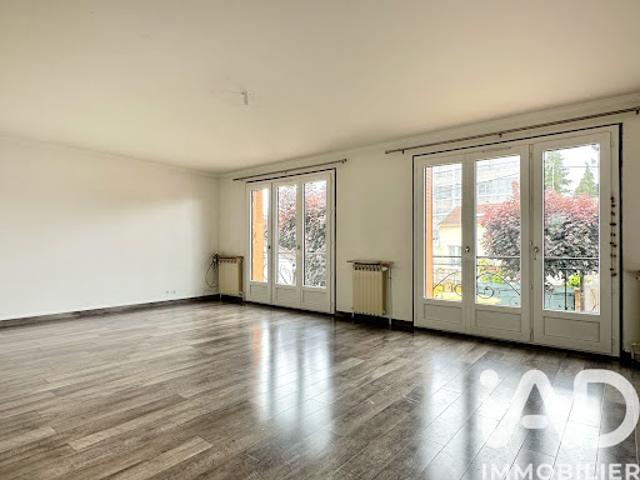 Vente Maison 7 pièces 182 m2 Drancy