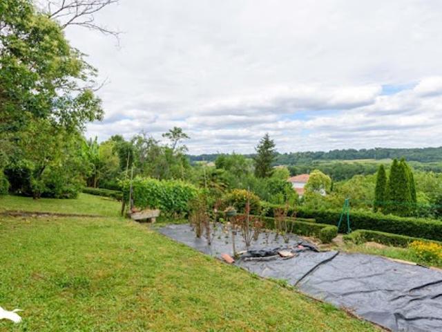 Vente Maison 7 pièces 182 m2 Hagetmau