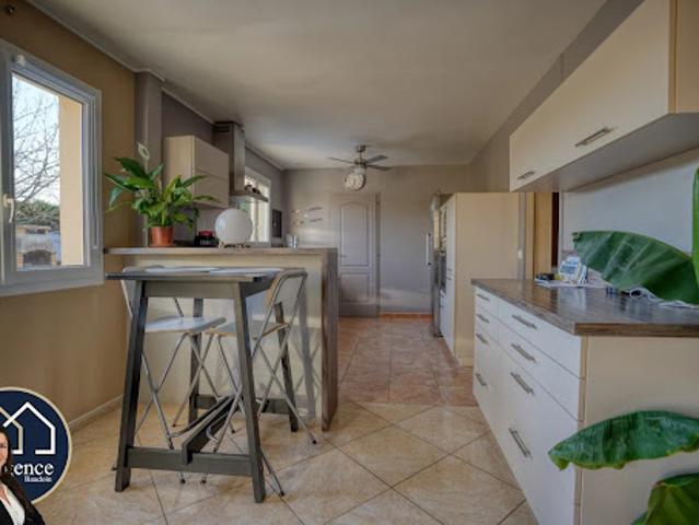 Vente Maison 7 pièces 182 m2 Houdan