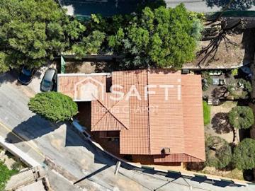 Vente Maison 7 pièces 182 m2 Le Revest les Eaux