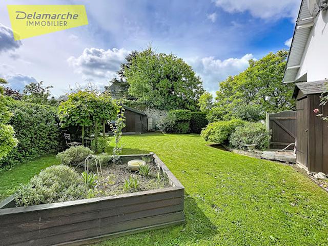 Vente Maison 7 pièces 182 m2 Les Chéris