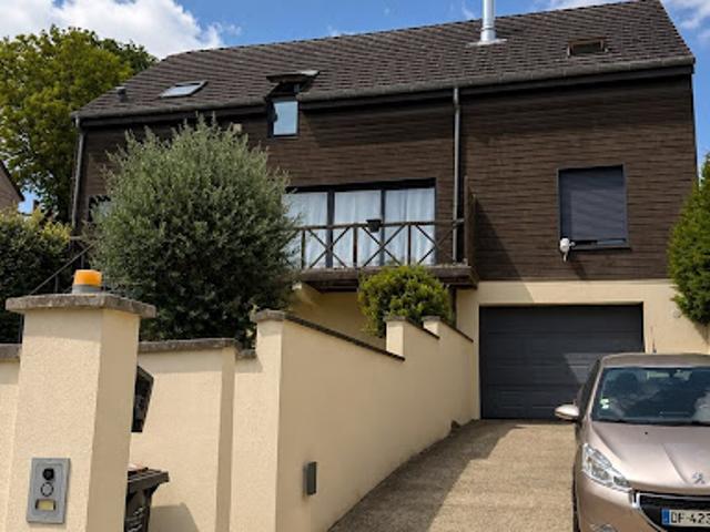 Vente Maison 7 pièces 182 m2 Précy sur Marne