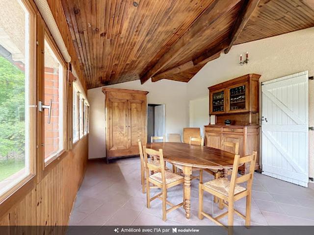 Vente Maison 7 pièces 182 m2 Roquefort sur Garonne