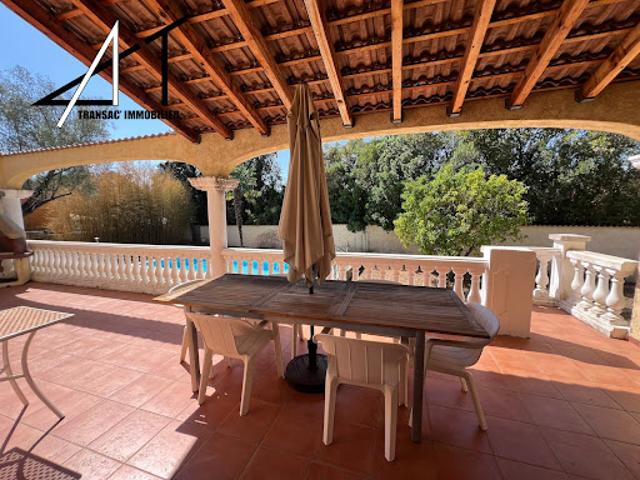 Vente Maison 7 pièces 182 m2 Ventiseri