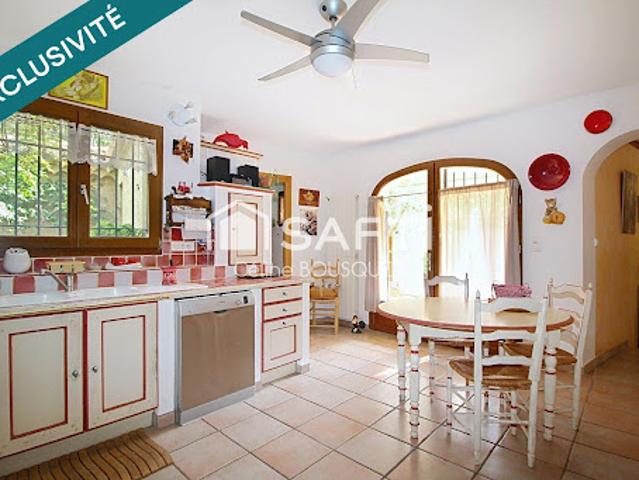 Vente Maison 7 pièces 183 m2 Nimes
