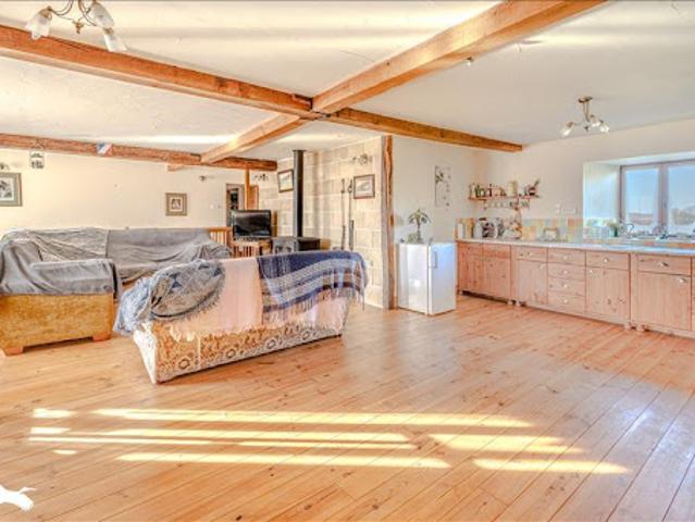 Vente Maison 7 pièces 183 m2 Champagnac la Rivière