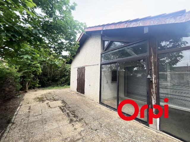 Vente Maison 7 pièces 183 m2 Irigny