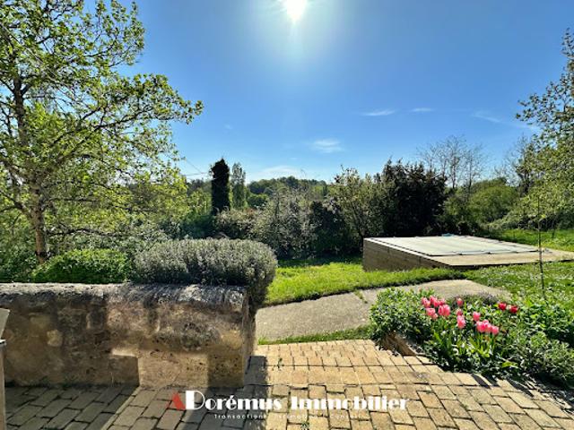 Vente Maison 7 pièces 183 m2 Langoiran