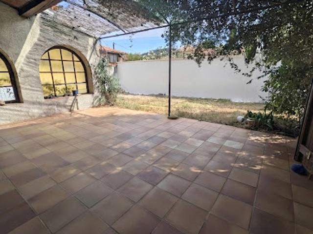 Vente Maison 7 pièces 183 m2 Le Puy Sainte Réparade
