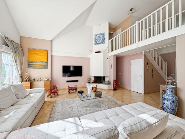 Vente Maison 7 pièces 194 m2 Montevrain