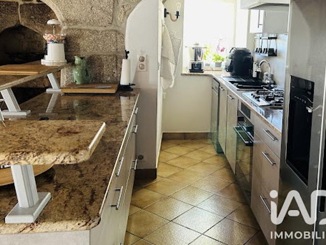 Vente Maison 7 pièces 194 m2 Arzenc d'Apcher
