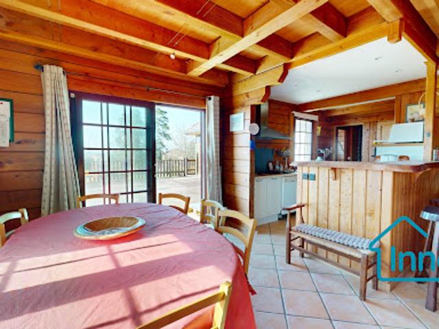 Vente Maison 7 pièces 194 m2 Végennes