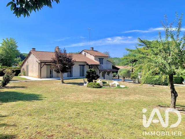 Vente Maison 7 pièces 194 m2 Boulazac