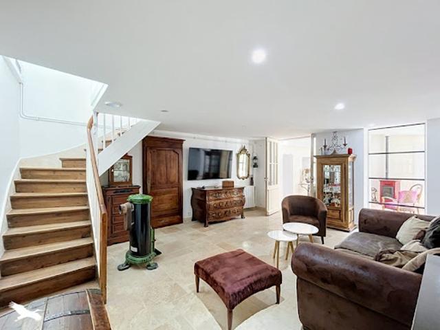 Vente Maison 7 pièces 194 m2 Saint Martin Lacaussade